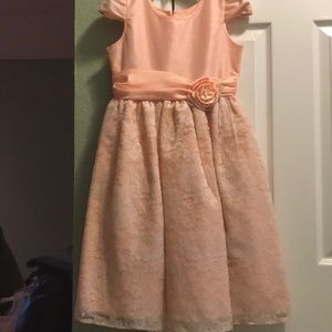 Girls dress